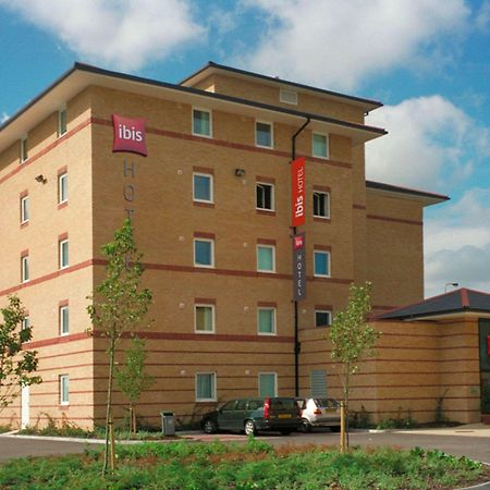 Ibis London Thurrock M25 Grays Экстерьер фото