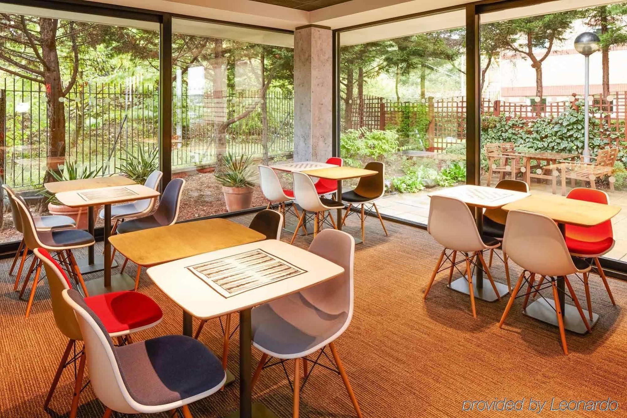 Ibis London Thurrock M25 Grays Экстерьер фото